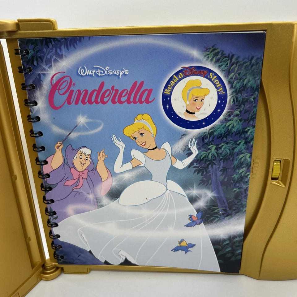 VINTAGE 2003 STORY READER WITH DISNEY CINDERELLA BOOK & CARTRIDGE TESTED WORKS - Image 2 of 4