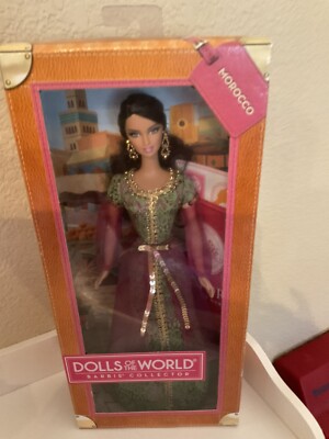 2012 Dolls of the World - France Barbie | April 2015 A Doll