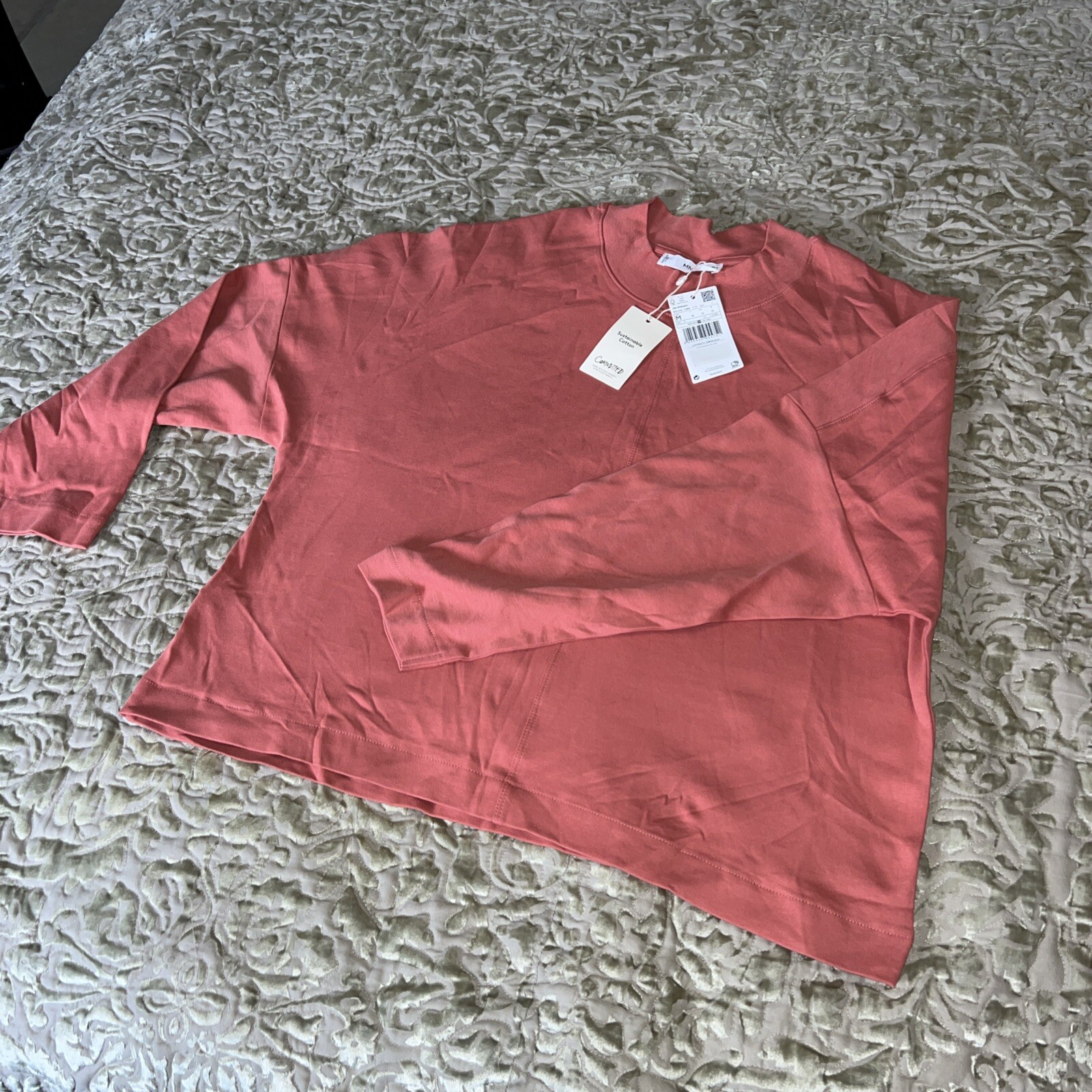 Picture 2 of 4