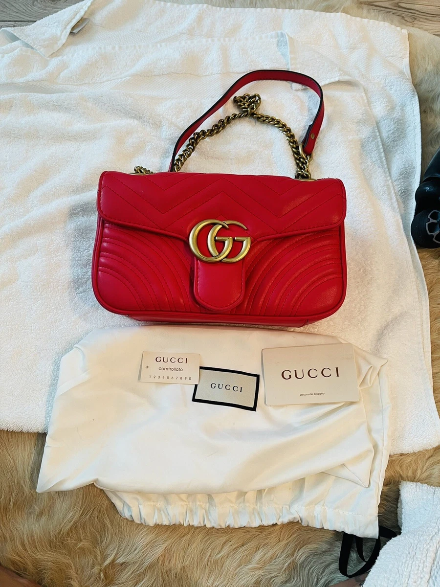 AUT Gucci GG Marmont Hibiscus Red Small