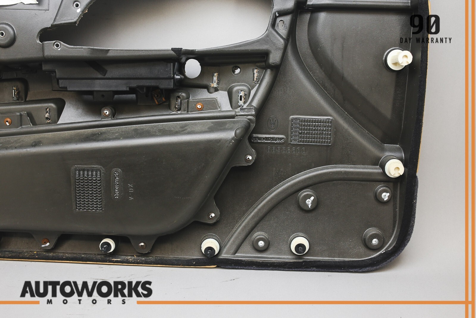 03-13 Maserati Quattroporte M139 Front Right Side Interior Door Panel Cuoio OEM
