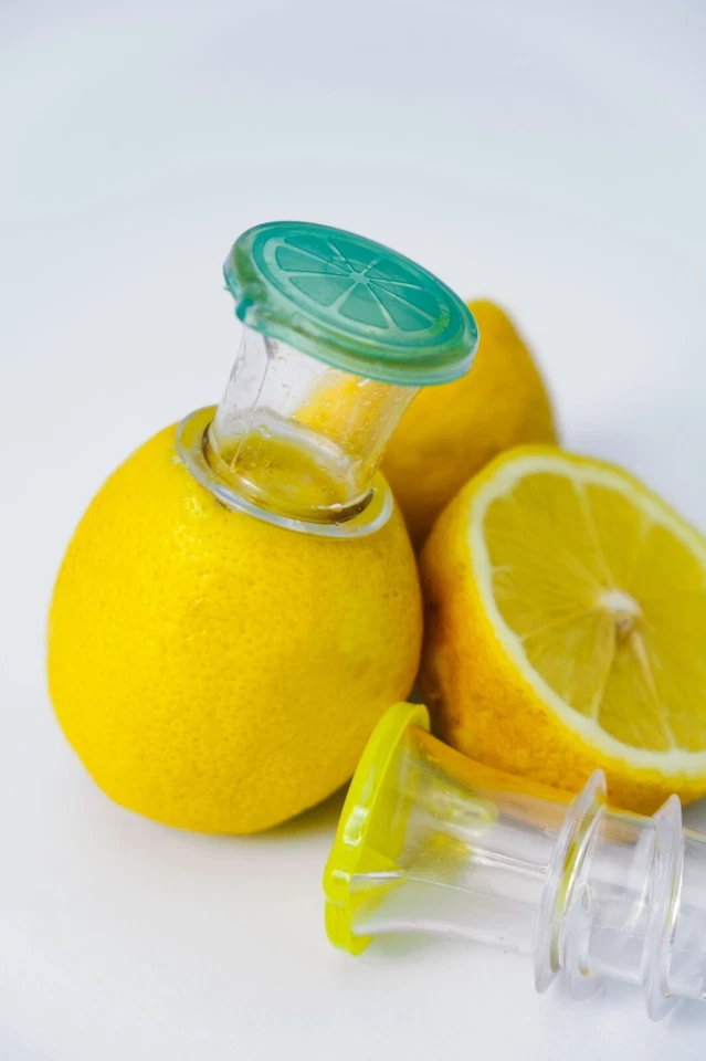 Espremedor de limão YZC prensa manual alargador pacote com 2 espremedores de limão sem BPA - Imagem 3 de 4