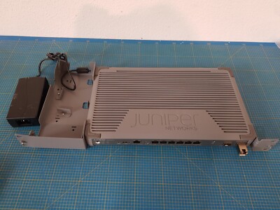 Juniper SRX300-SYS-JB SRX300 Services Gateway 8GbE 4G RAM 8G Flash_2.65_6B