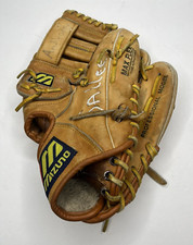 Mizuno MZ1172 Professional Leather Baseball Glove Max Flex Right Hand Throw READ