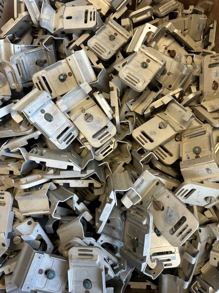 US Army Tan NOROTOS Night Vision NVG Mount Bracket Plate Shroud ACH Helmet Screw - Image 4 of 4