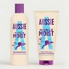Image of Aussie Miracle Moist Shampoo & Conditioner Set For Dry Frizzy Hair 300ml 200ml
