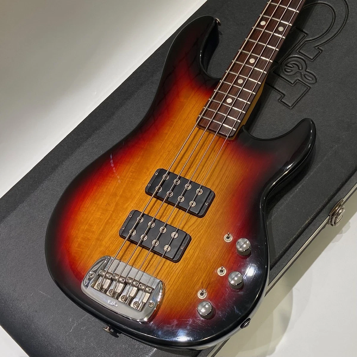 G L L2000 Bass Usa for sale | eBay