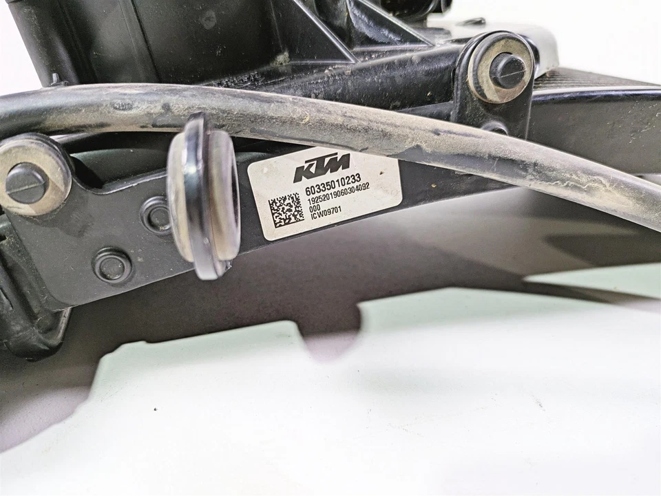 Juego de manguera de depósito de ventilador de radiador KTM 1290 Super Adventure R 2020 60335010200 Foto 4 de 4