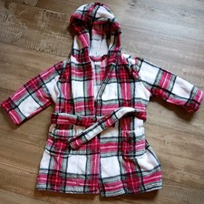 NWOT Pottery Barn Kids Plaid Fleece Hooded Robe Size 2T-3T Relaxing Holidays