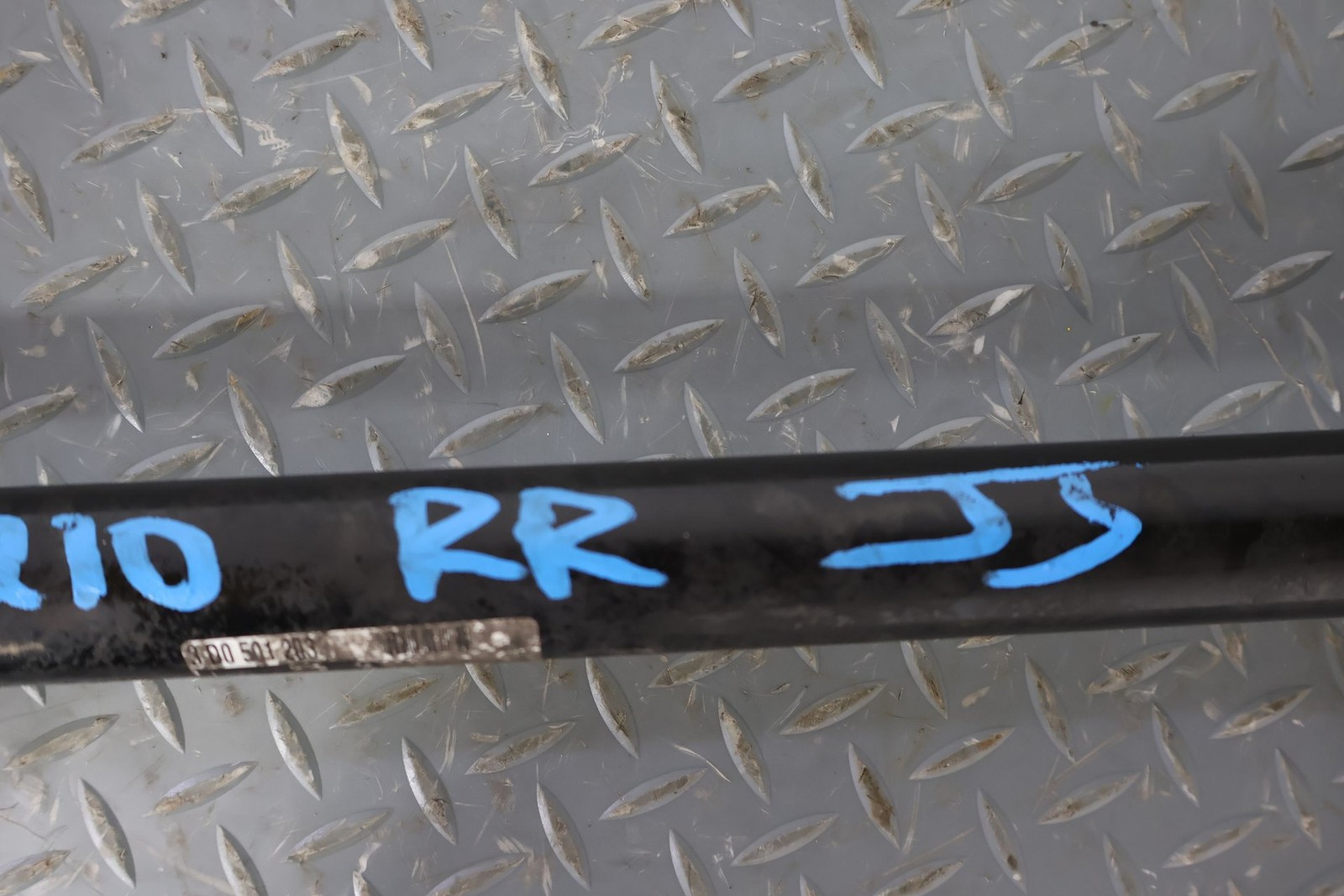 Bentley Continental GT 2006-2010 Rear Right Axle shaft P/N 4E0501203A