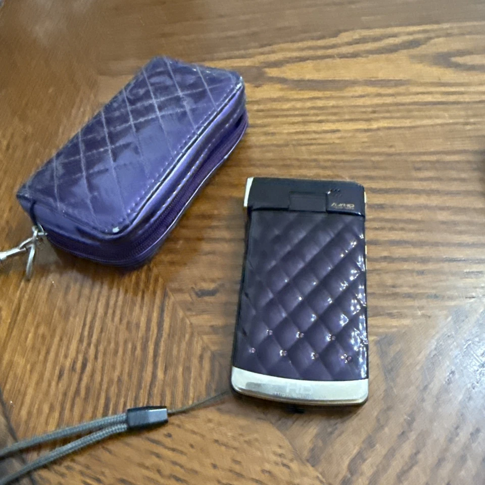 Filmadora de Vídeo DXG Luxe Collection DXG-5C8V HD 1080P 5.0 Megapixels para Peças de - Imagem 2 de 4