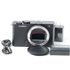 Panasonic LUMIX DC-S9-K Digitalkamera Body Jet Black [Neuwertig] #14630