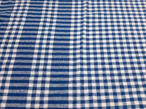 Lovley Baumwolle Tischdecke Schlitze blau und weiß 145 cm x 148 cm - Bild 1 von 4