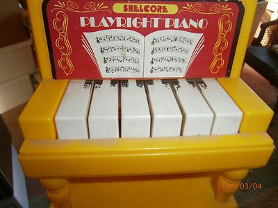 play right piano 1964