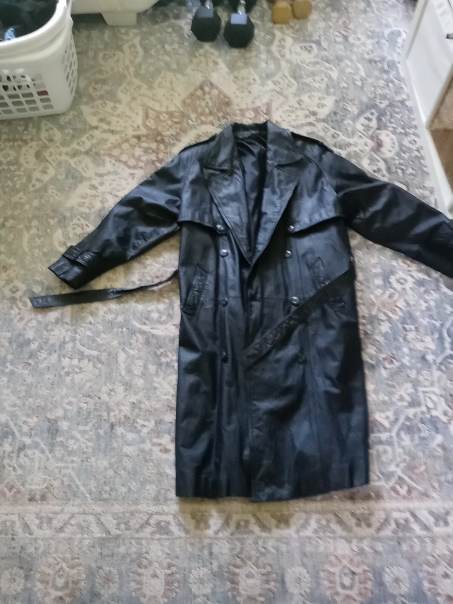 Streetwear raincoat 2025