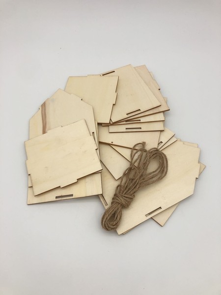 Baker Ross Rotkehlchen-Nistkasten-Set, Holz-Vogelhaus Zum Dekorieren-image