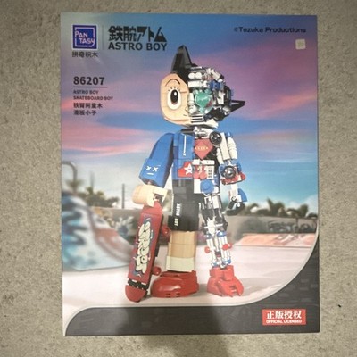 Pantasy Astro Boy Skateboard Boy Blocks 225pc Stand Included 8+ Set 86207