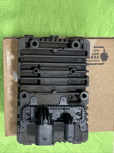 OEM BMW 2023 24 66315A8A328 Distance Sensor With Mount - Picture 2 of 8