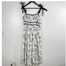 Forever 21 Eyelet Floral Maxi Dress Womens M Black White Tie Straps Smocked