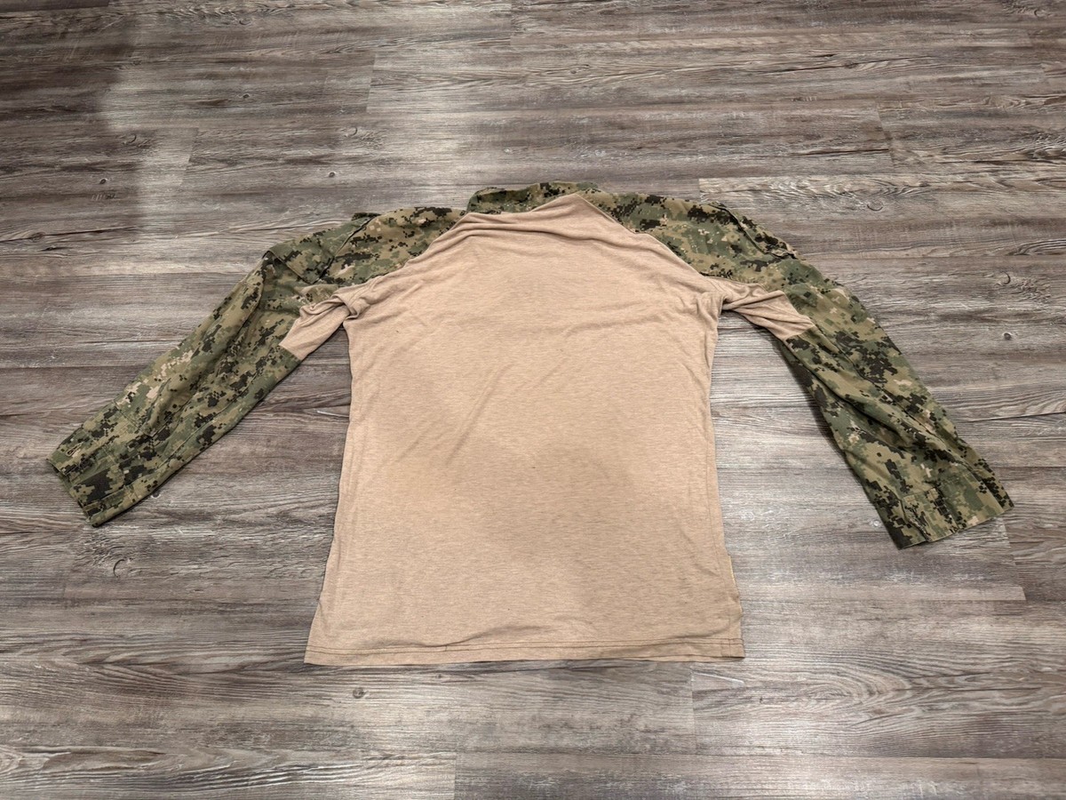 USN Woodland AOR2 FROG Combat Shirt top size LARGE Military