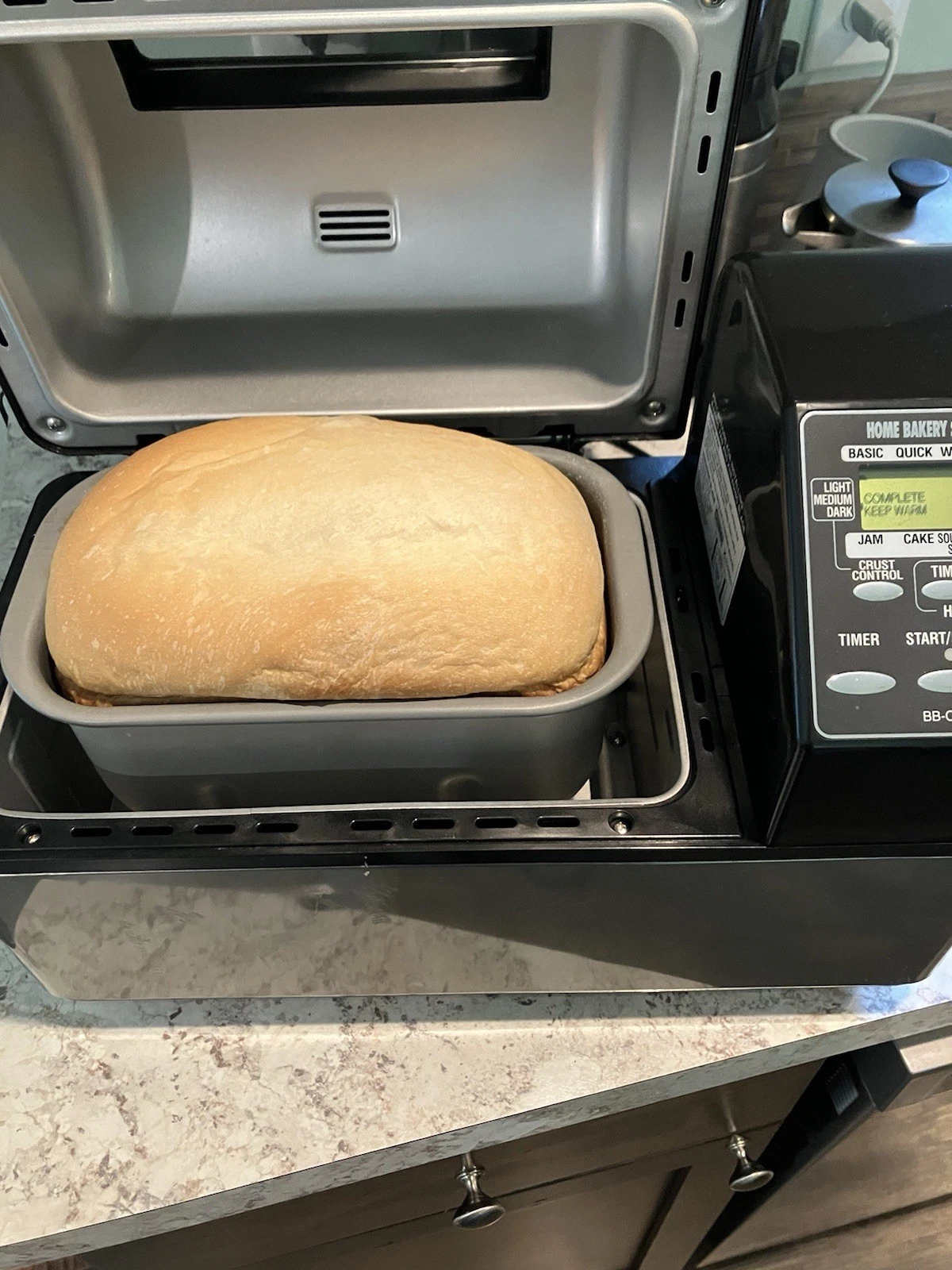 Zojirushi BB-CEC20 Home Bakery Supreme Dual Knead Bread Machine Tested Works!