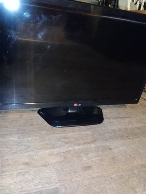 LG 24LB4510 24'' LED TV Black LED 720p HDMI USB VGA 2014