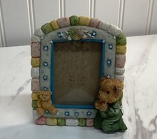 Vintage 3D Child  s Small Picture Frame Baby Room Decor Gift Collectible 2x3 H