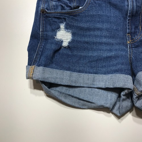 Old Navy Shorts Womens Size 4 Boyfriend Destroyed Cuffed Perfect Mid Rise Denim - Picture 4 of 12