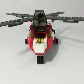 Lego City Rescue Helicopter #7903 Hospital Complete w/ Instructions Retired 2006
