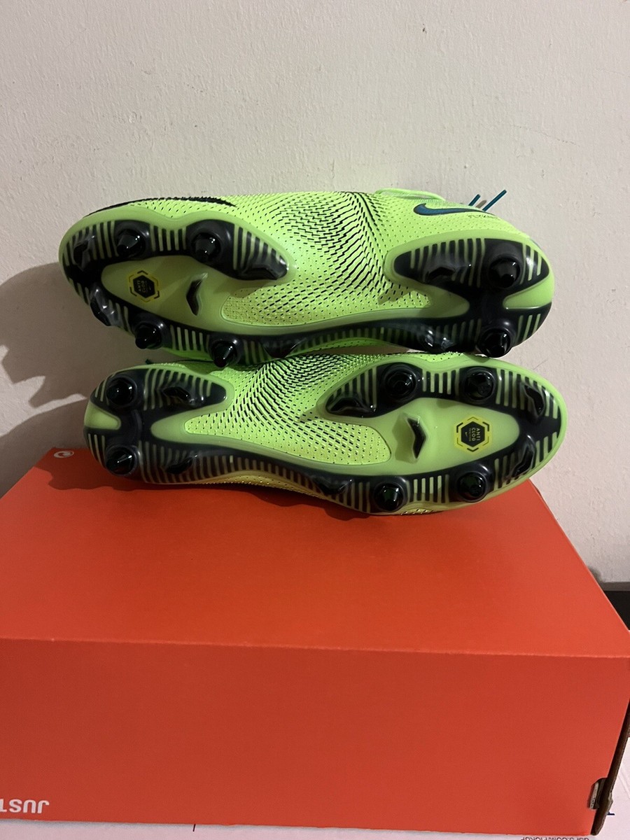 Size 9 - Nike Phantom GT Elite SG Pro AC Impulse Pack for Size 9 - Nike Phantom GT Elite SG Pro AC Impulse Pack for