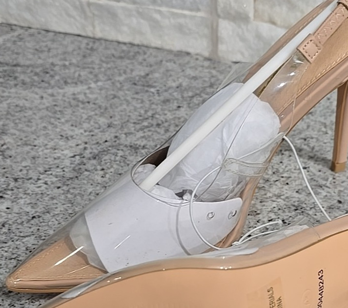 Olivia Fragrance Clear High Heel Shoes for Women Size 7.5 US