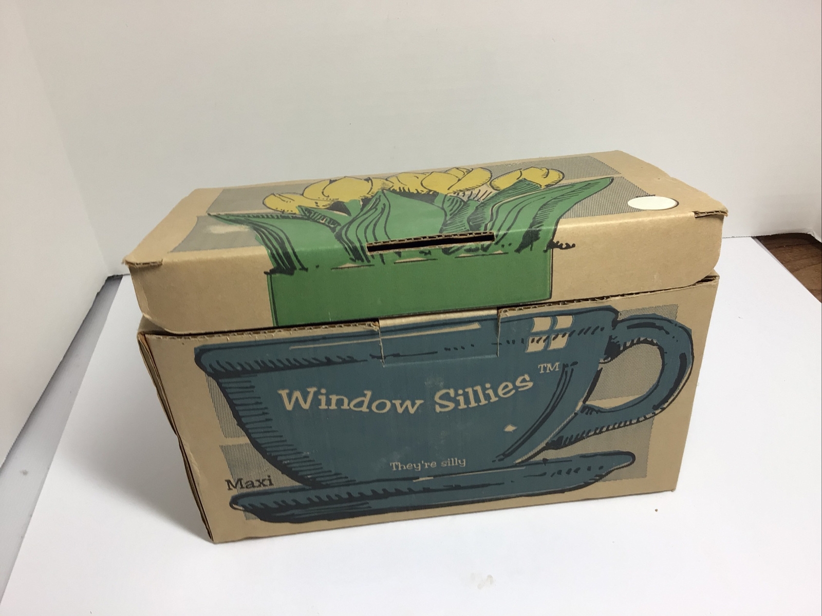 Maxie  PlanterWindow Sillies NIB. Ceramic Off White  Or Other Items thumbnail 5