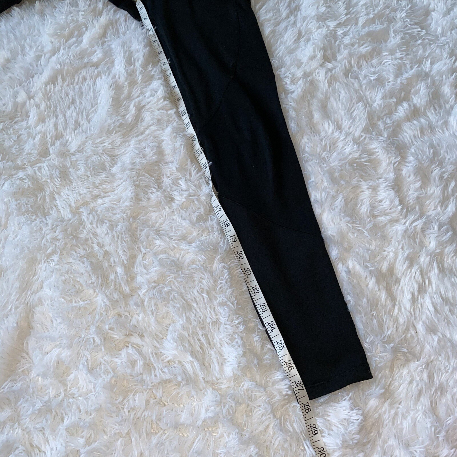 Women's Under Amour Black Compression Leggings Si… - image 7