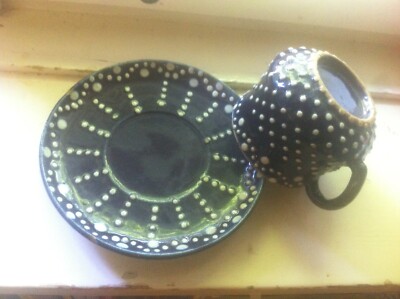 antik um 1900: Keramic Tasse m U-tasse in kobaltblau gedupft, handmade