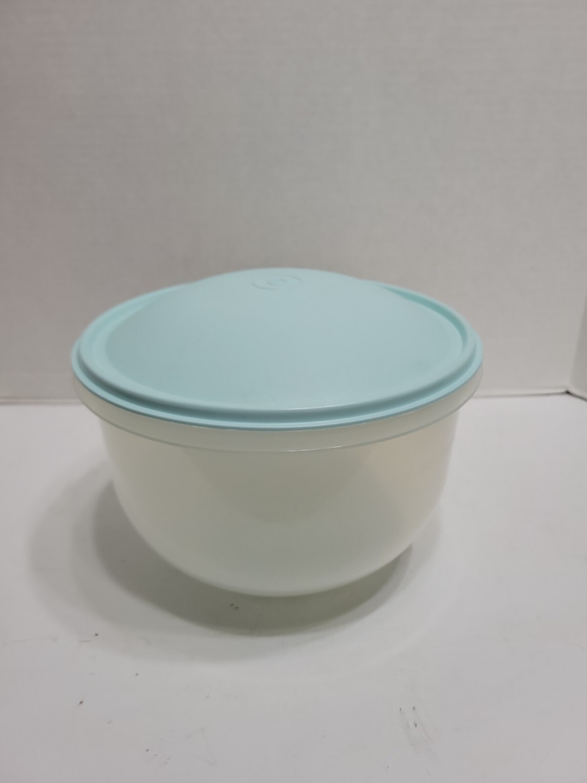 Vintage Tupperware Crisp It Lettuce Keeper 14243 Bowl & 14253 Dome