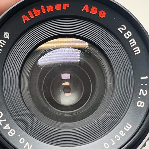 Albinar ADG 28mm 1:2.8 MF Camera Lens With Cover - Picture 10 of 24