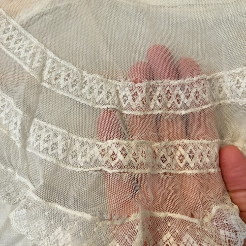 Early 1900s Antique Edwardian XS Lawn Dress White Sheer Cotton Lace - Picture 15 of 20