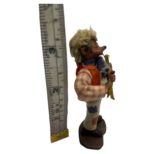 Peter The Hedgehog 1950 W/ Base And Holding Trumpet 3.5” Tall Made In Austria - Picture 6 of 7