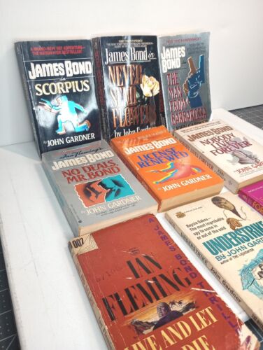 Vtg James Bond John Gardner Ian Fleming PB Books Lot x9 Understrike Scorpius + - Picture 2 of 7