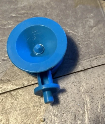 VTG TMNT Sewer Lair RADAR Antenna Elevator Playset Blue Part Control Handset