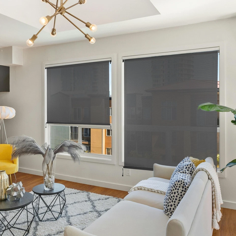 Parasoles enrollables para exteriores de 4 pies (W) x 8 pies (H) 5 % de apertura inalámbrica parasol enrollable Foto 2 de 4