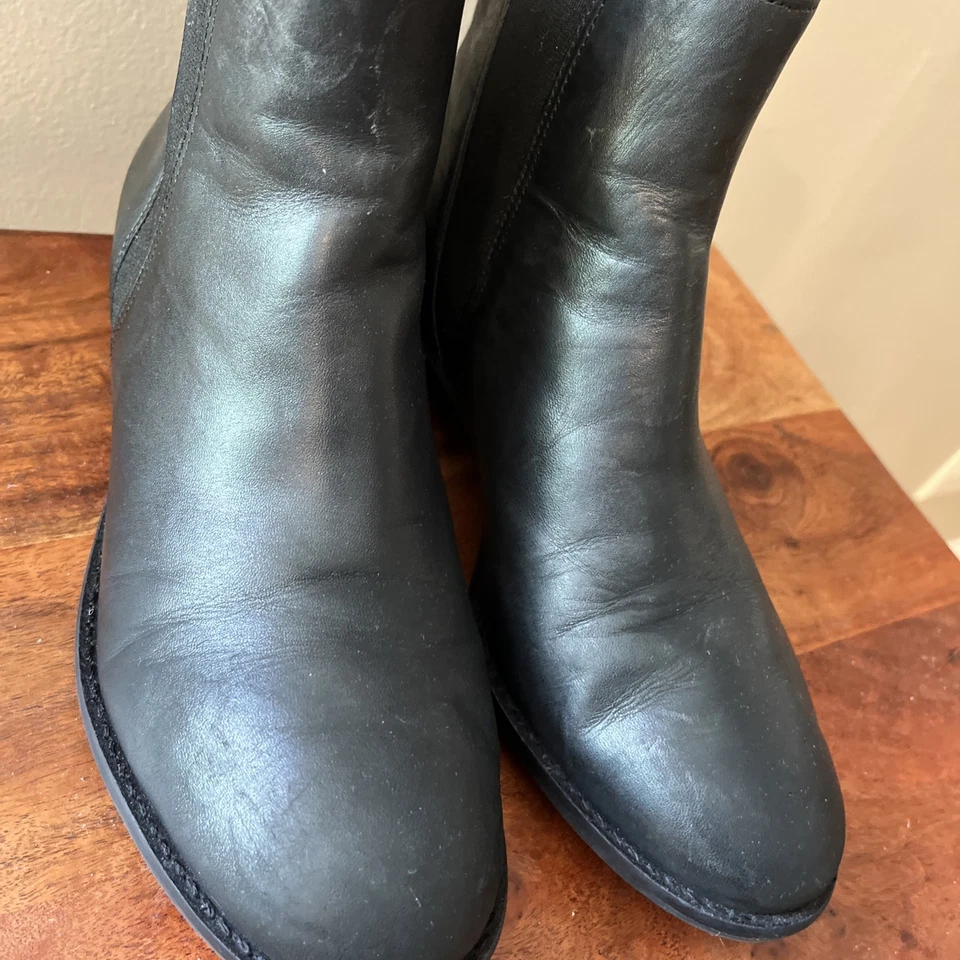 Botines Chelsea Talbots para mujer talla 8 de cuero negro laterales elásticos sin cordones Foto 3 de 4