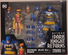 MAFEX No. 139 Batman Blue Ver & Robin Dark Knight Returns 1 12 Action Figure