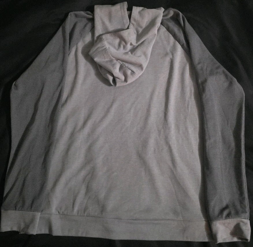 Helly-Hansen LIFA Tech Gray M Pullover Hoodie - image 2