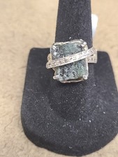 925 Emerald Ring Size 7 96119
