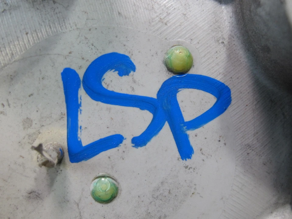 01-02 LEXUS UCF30L LS430 SET OF 4 R16 16" WHEEL HUB CENTER CAP COVER OEM - Image 2 of 4