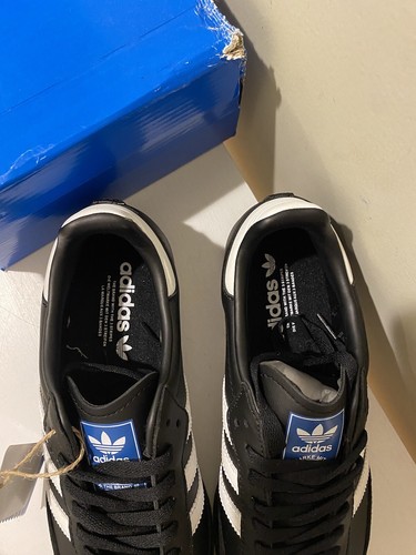 Size 9.5 - adidas Samba OG Black Gum - Picture 4 of 7