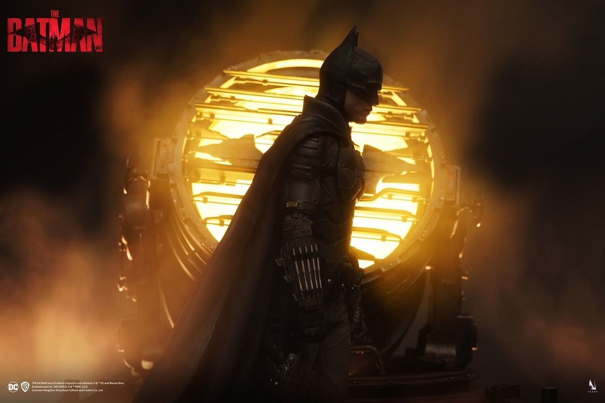 Queen Studios INART 1/6 PT002-1S Batman & Bruce Wayne Battle Queen Studios INART 1/6 PT002-1S Batman & Bruce Wayne Battle