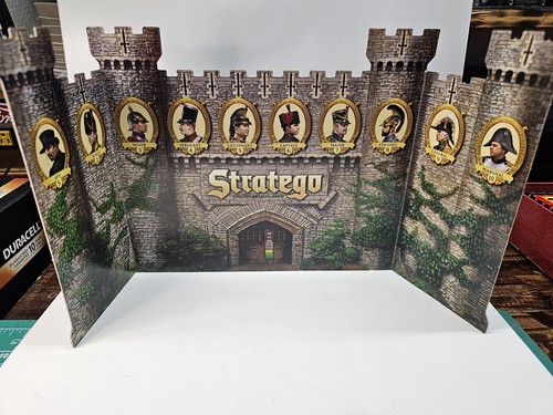 Stratego Battlefield Strategy Board Game. Milton Bradley - Picture 5 of 8