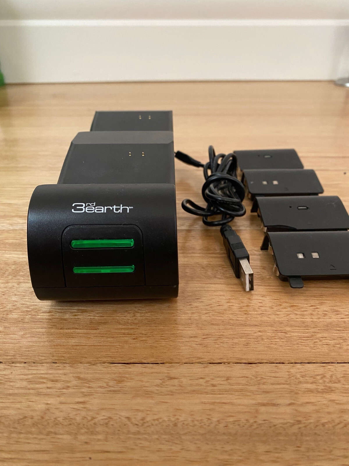 Microsoft Xbox One S 1TB White Console in Box, 2 Controllers, Cradle